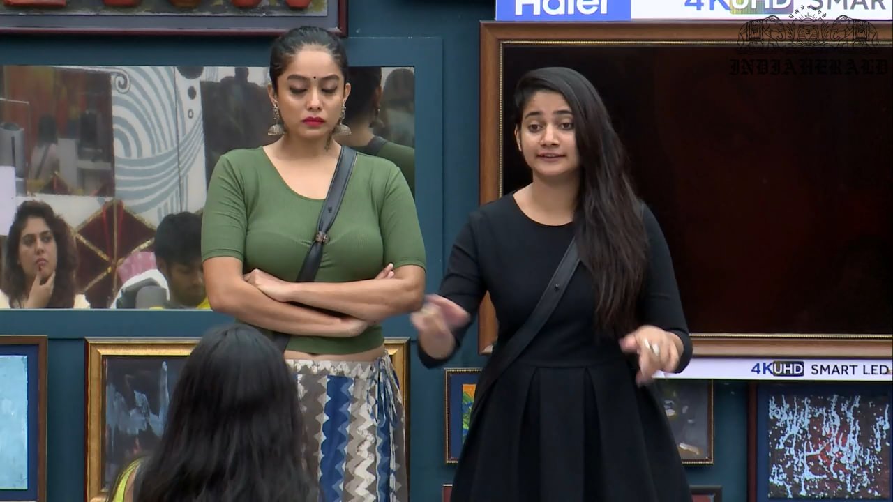 Bigg Boss Tamil Season 3 Day 33 Hot Stills Set 2