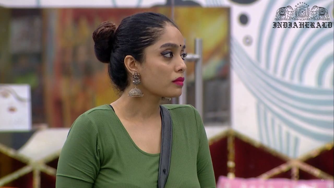 Bigg Boss Tamil Season 3 Day 33 Hot Stills Set 3