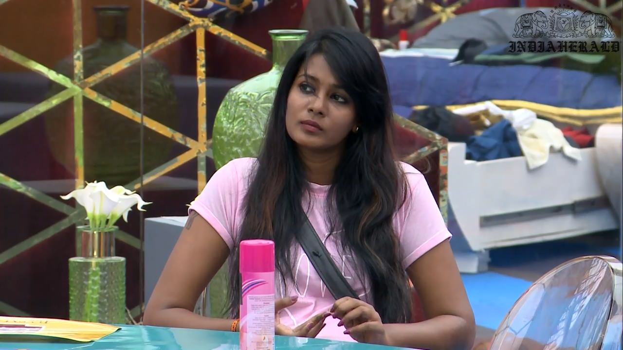 Bigg Boss Tamil Season 3 Day 33 Hot Stills Set 3