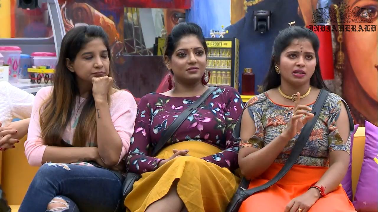 Bigg Boss Tamil Season 3 Day 34 Hot Stills Set 1