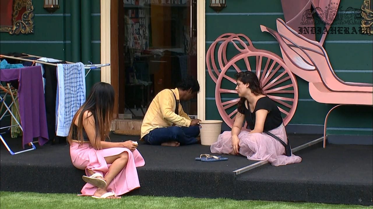 Bigg Boss Tamil Season 3 Day 36Hot Stills Set 3