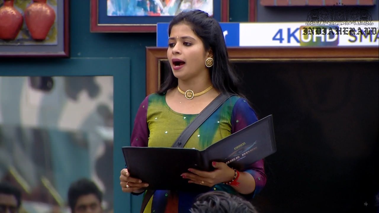 Bigg Boss Tamil Season 3 Day 37 Hot Stills Set 1