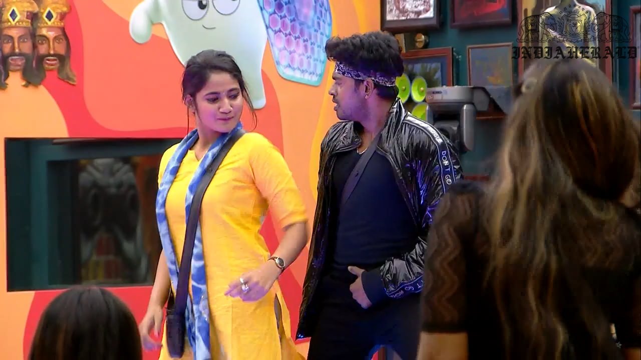 Bigg Boss Tamil Season 3 Day 37 Hot Stills Set 3