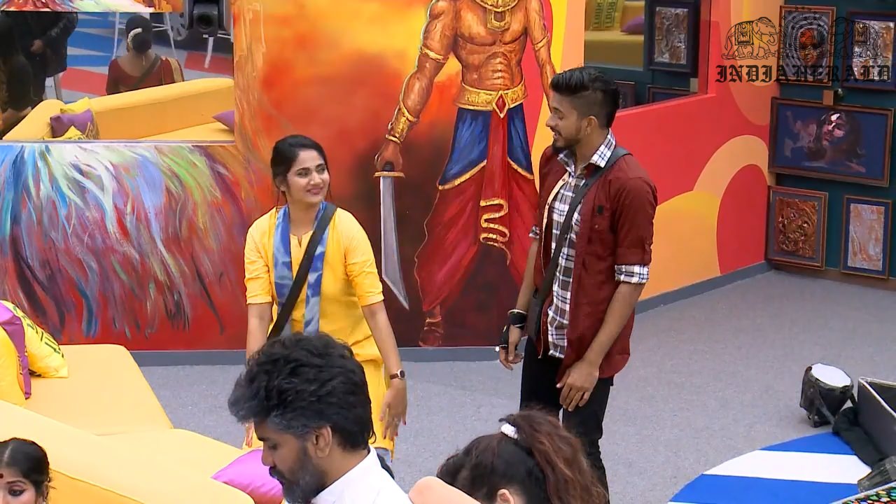Bigg Boss Tamil Season 3 Day 37 Hot Stills Set 3