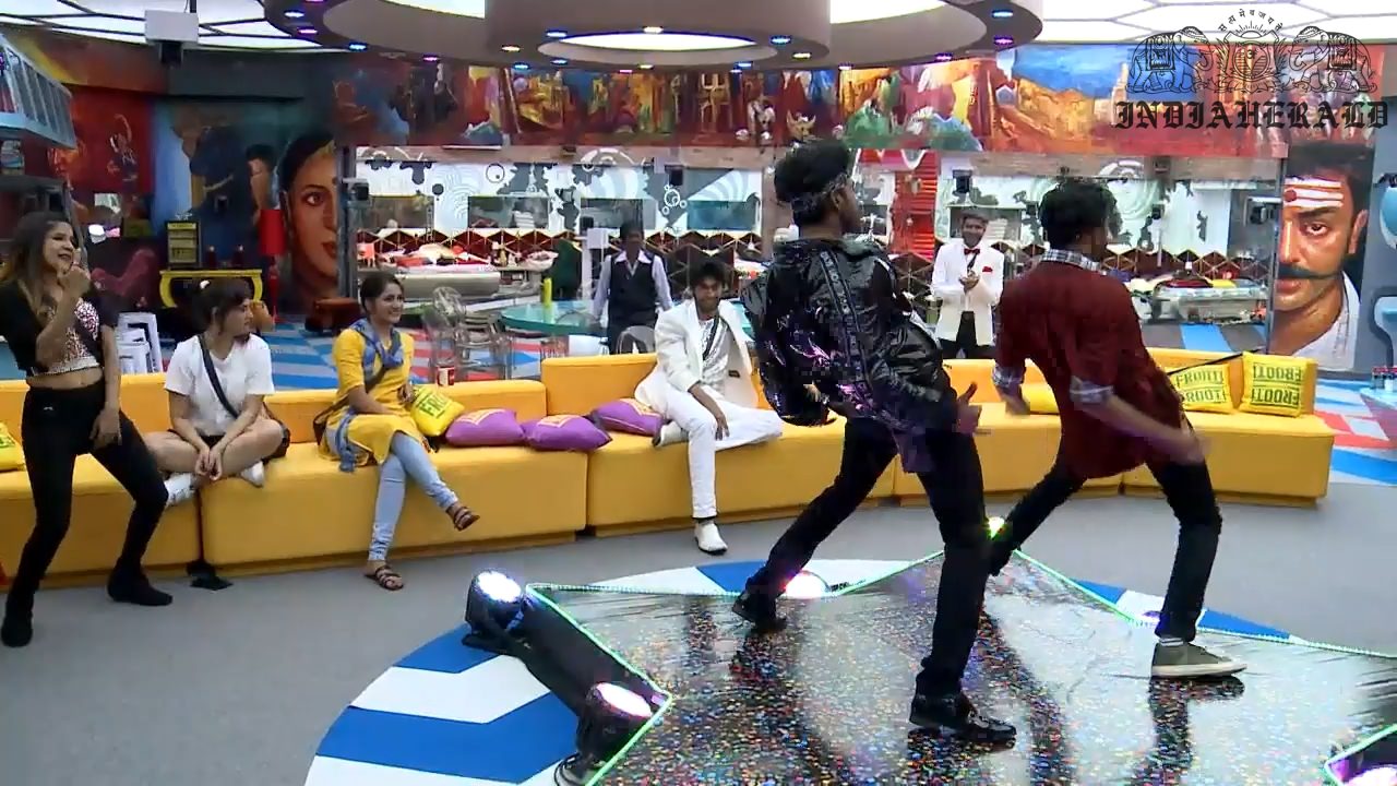 Bigg Boss Tamil Season 3 Day 38 Hot Stills Set 1