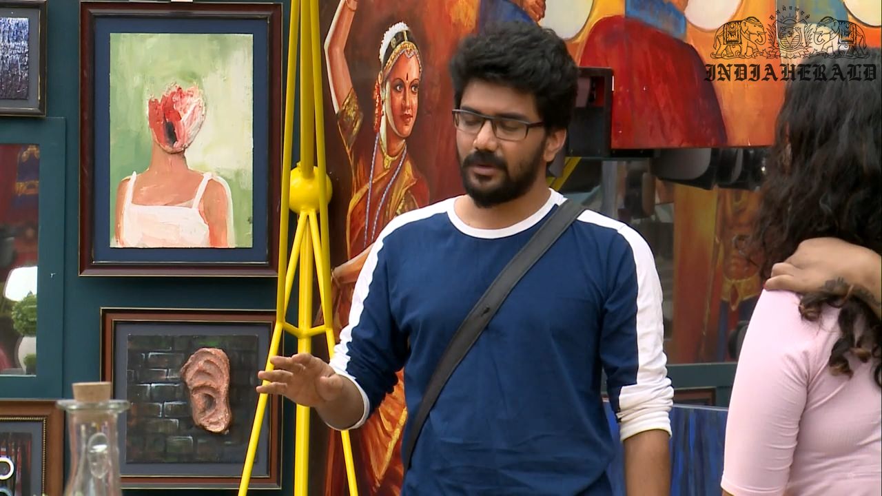 Bigg Boss Tamil Season 3 Day 39 Hot Stills Set 3