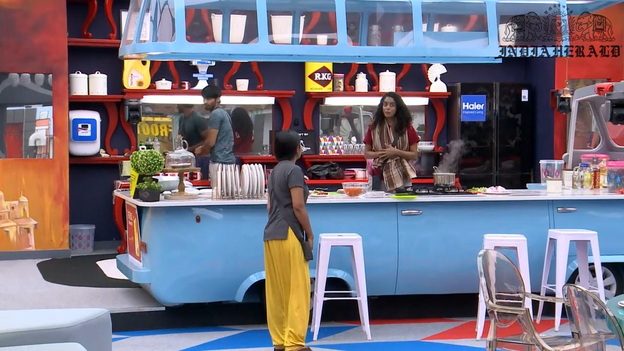 Bigg Boss Tamil Season 3 Day 44 Hot Stills Set 1