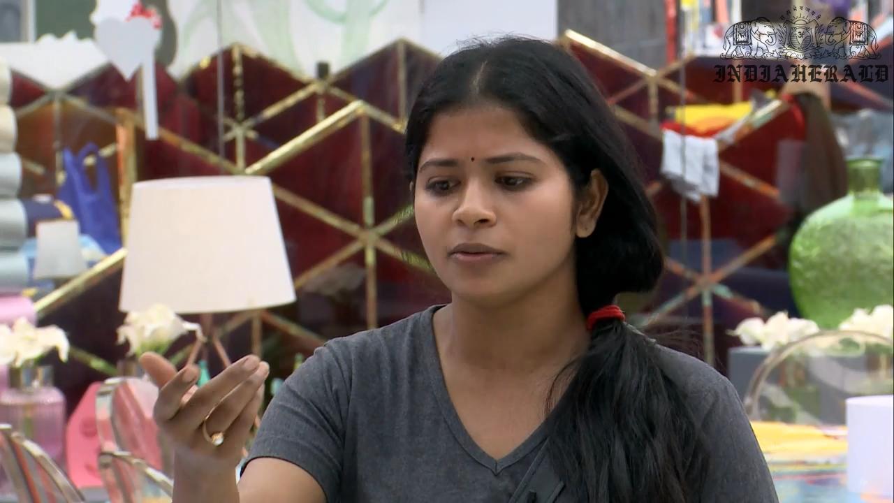 Bigg Boss Tamil Season 3 Day 44 Hot Stills Set 1