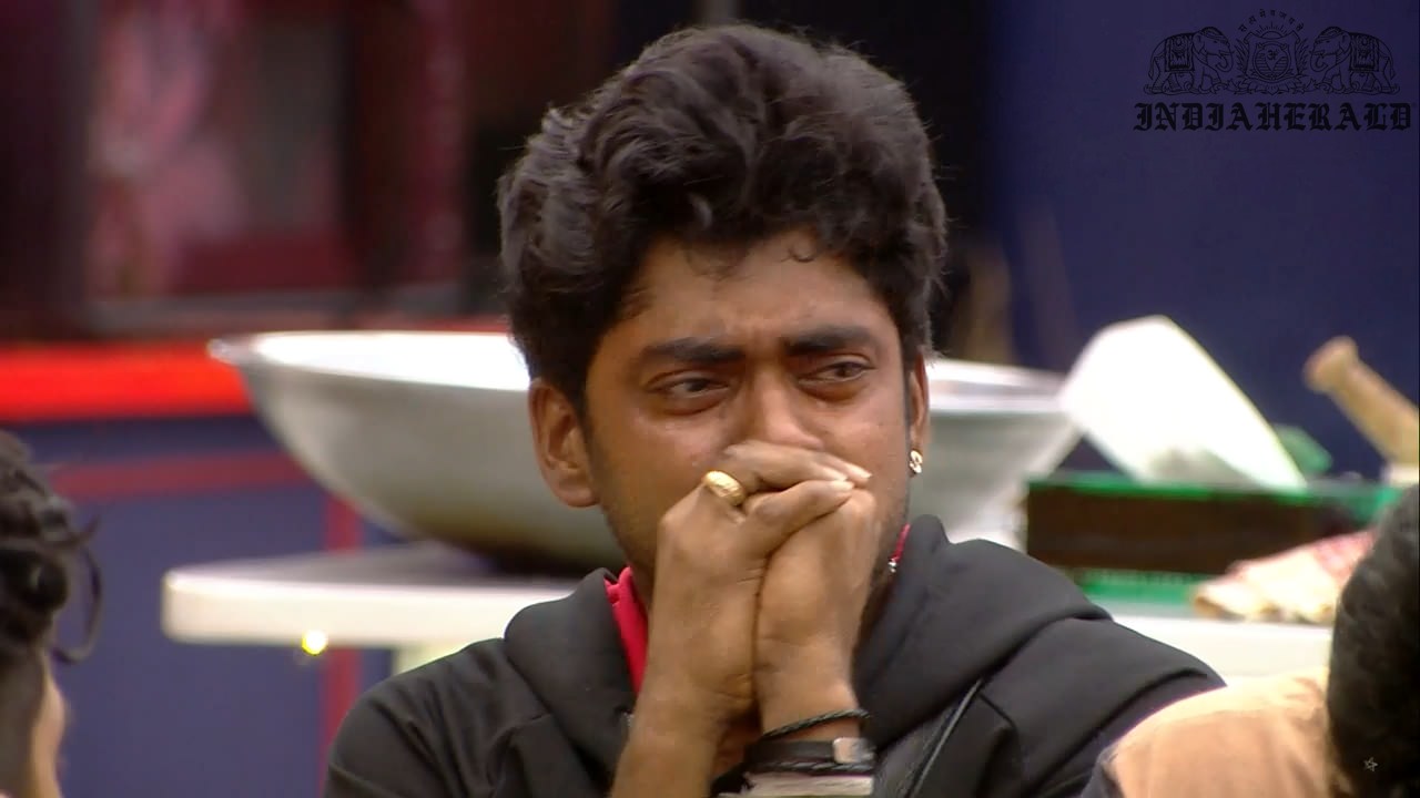 Bigg Boss Tamil Season 3 Day 44 Hot Stills Set 2