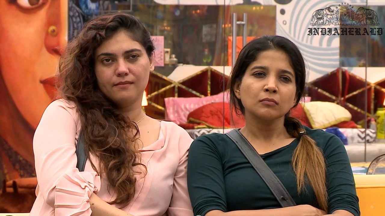 Bigg Boss Tamil Season 3 Day 44 Hot Stills Set 3
