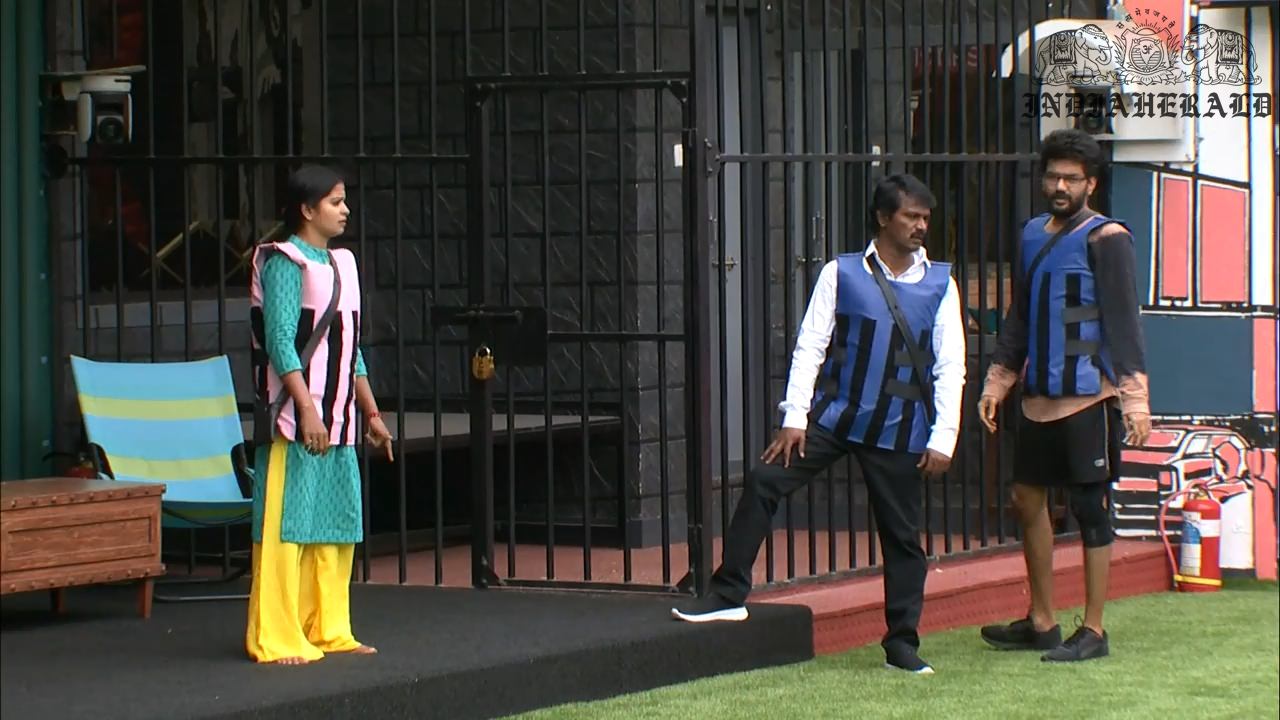 Bigg Boss Tamil Season 3 Day 45 Hot Stills Set 1