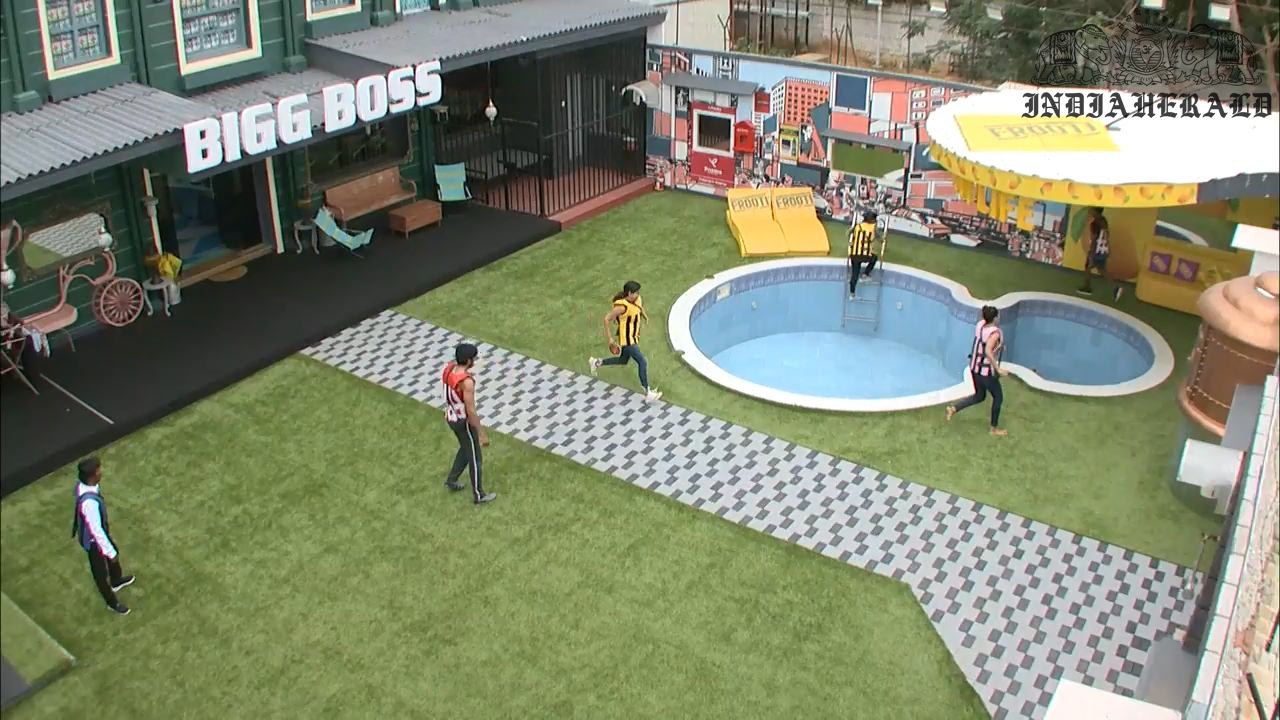 Bigg Boss Tamil Season 3 Day 45 Hot Stills Set 1