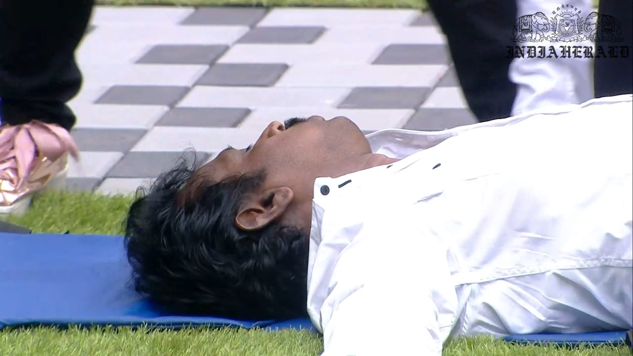 Bigg Boss Tamil Season 3 Day 45 Hot Stills Set 2
