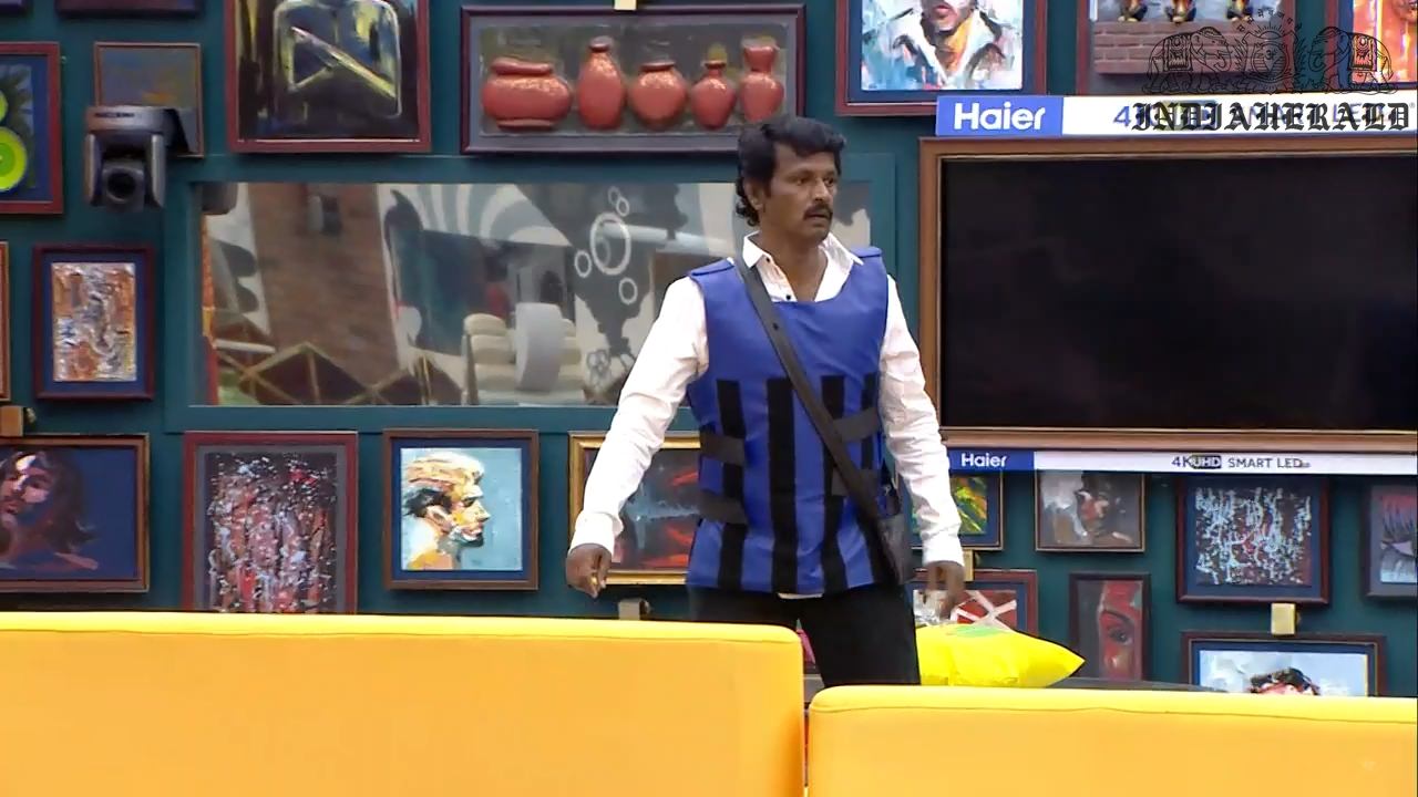 Bigg Boss Tamil Season 3 Day 45 Hot Stills Set 2