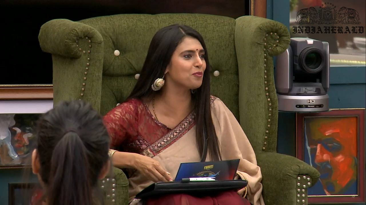 Bigg Boss Tamil Season 3 Day 46 Hot Stills Set 2