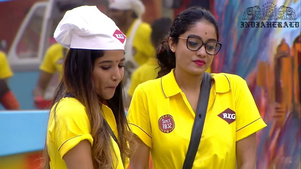 Bigg Boss Tamil Season 3 Day 47 Hot Stills Set 3