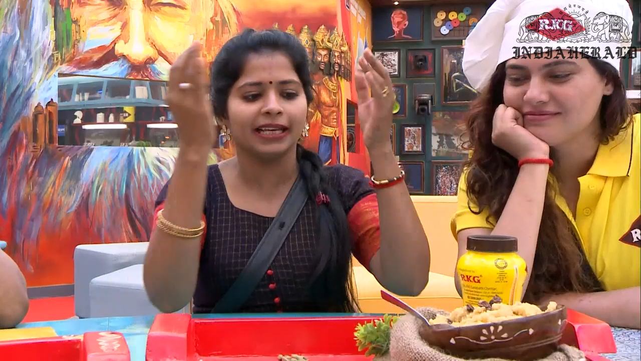 Bigg Boss Tamil Season 3 Day 47 Hot Stills Set 3