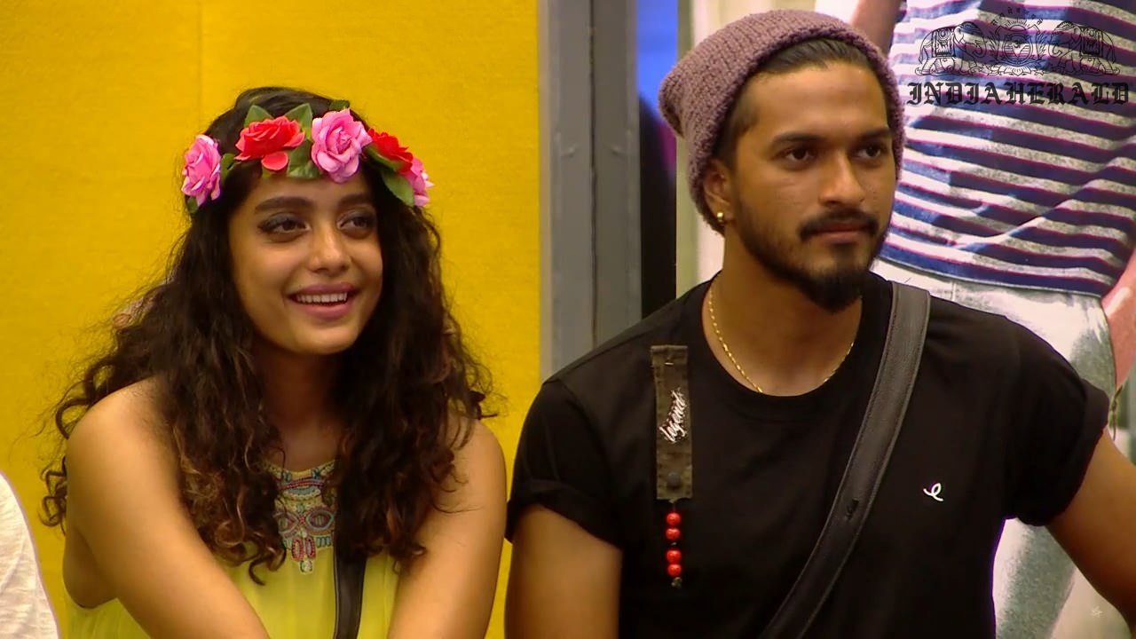 Bigg Boss Tamil Season 3 Day 48 Hot Stills Set 2
