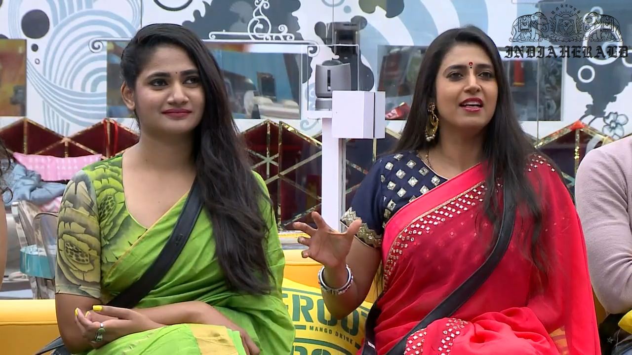 Bigg Boss Tamil Season 3 Day 48 Hot Stills Set 2