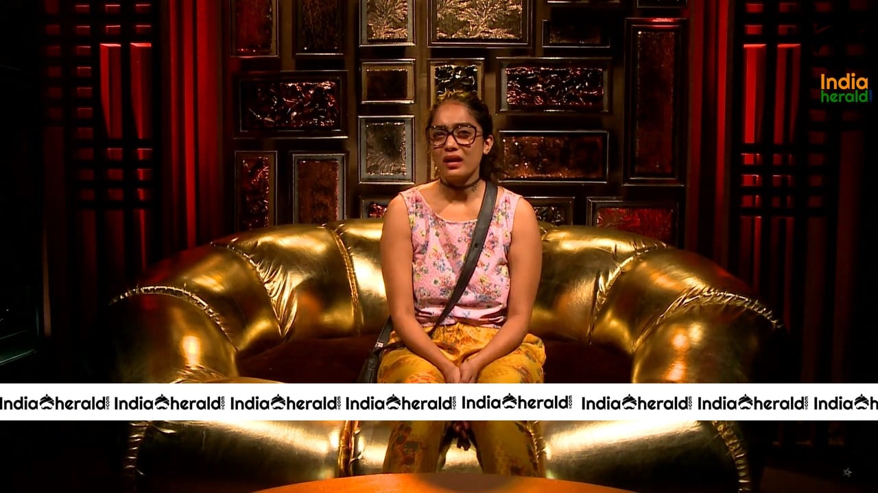 Bigg Boss Tamil Season 3 Day 50 Hot Stills Set 1