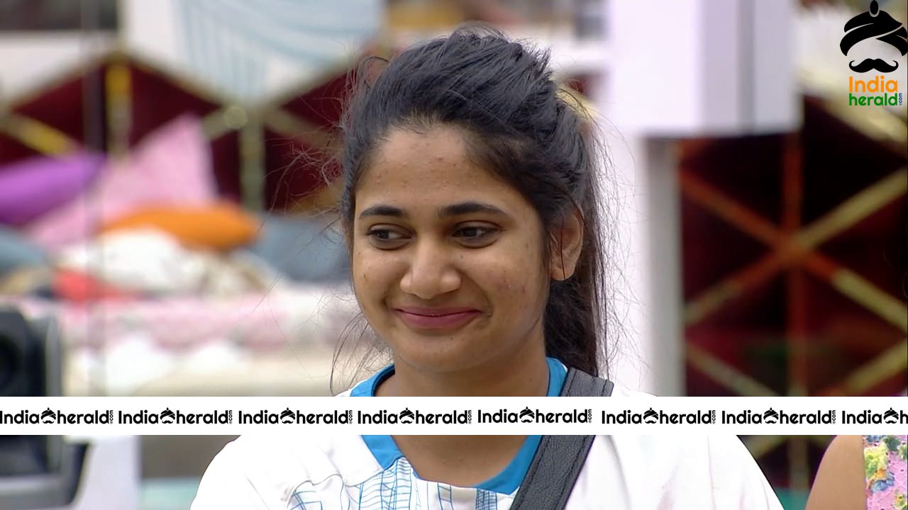 Bigg Boss Tamil Season 3 Day 50 Hot Stills Set 2