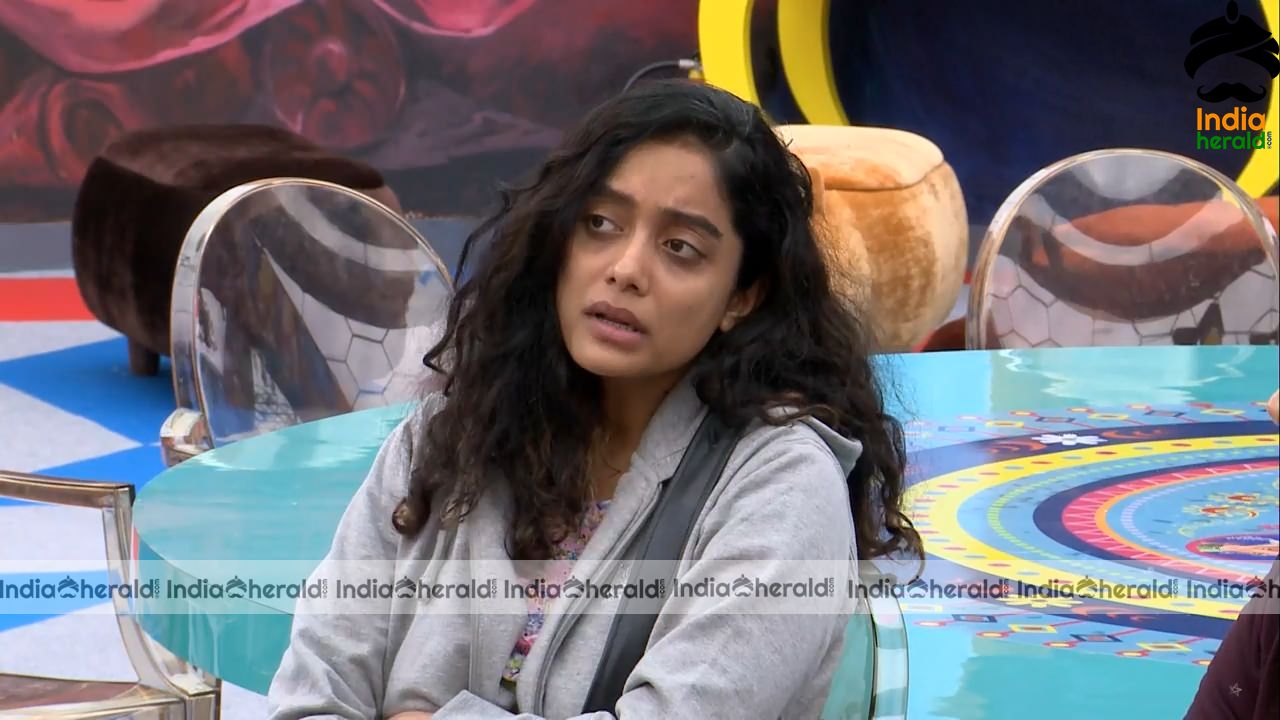 Bigg Boss Tamil Season 3 Day 51 Hot Stills Set 1