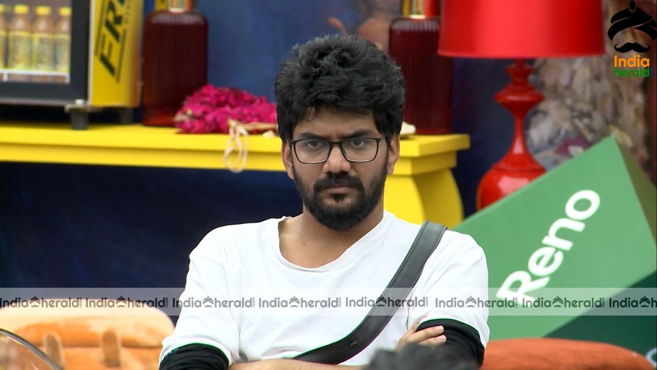 Bigg Boss Tamil Season 3 Day 51 Hot Stills Set 1