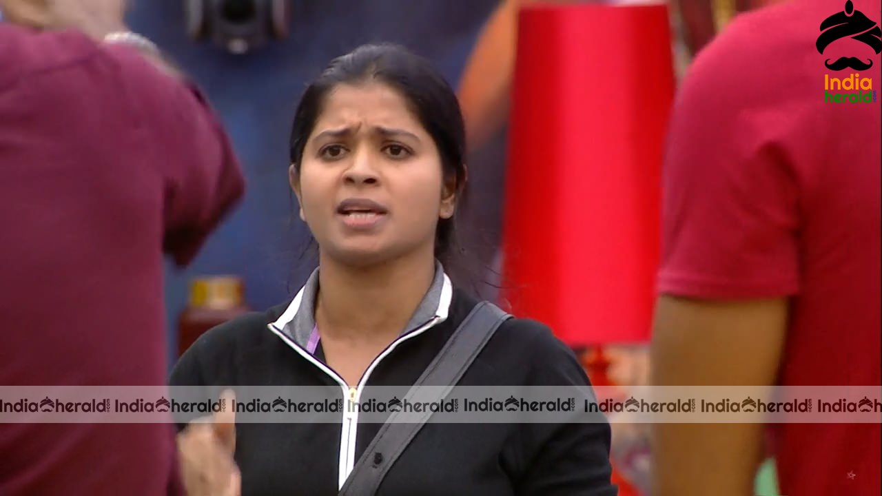 Bigg Boss Tamil Season 3 Day 52 Hot Stills Set 3