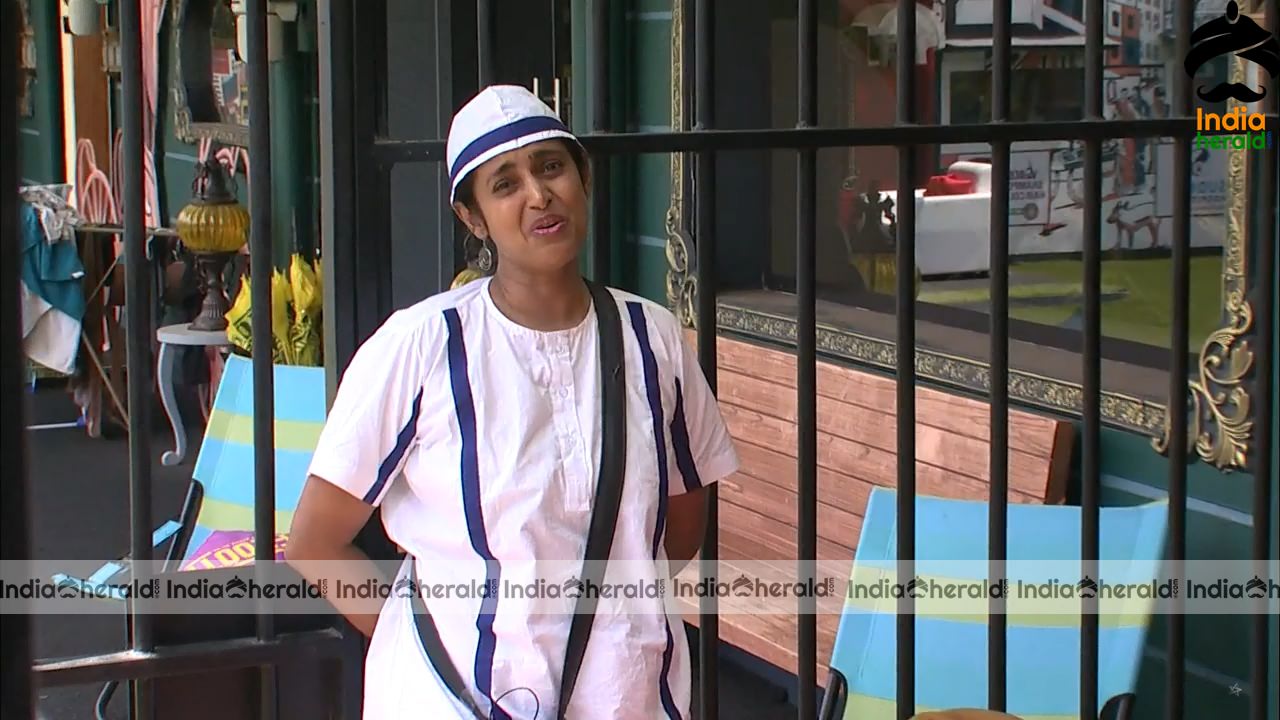 Bigg Boss Tamil Season 3 Day 53 Hot Stills Set 1