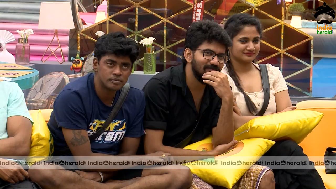 Bigg Boss Tamil Season 3 Day 58 Hot Stills Set 3