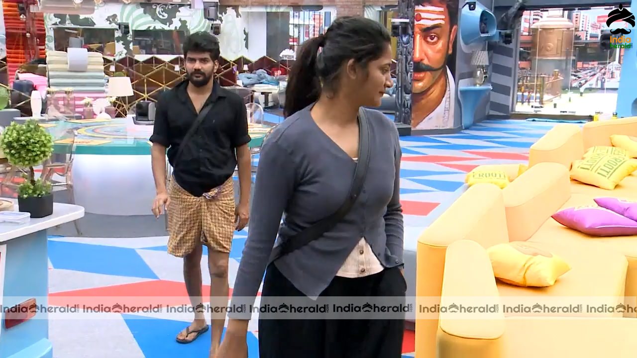 Bigg Boss Tamil Season 3 Day 59 Hot Stills Set 1