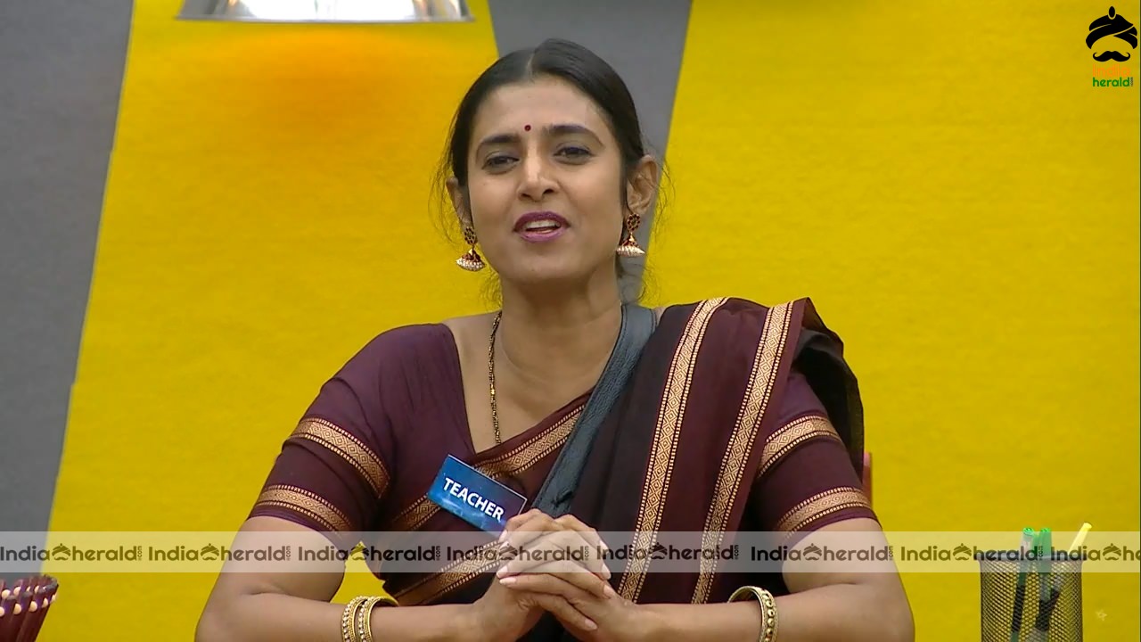 Bigg Boss Tamil Season 3 Day 59 Hot Stills Set 3