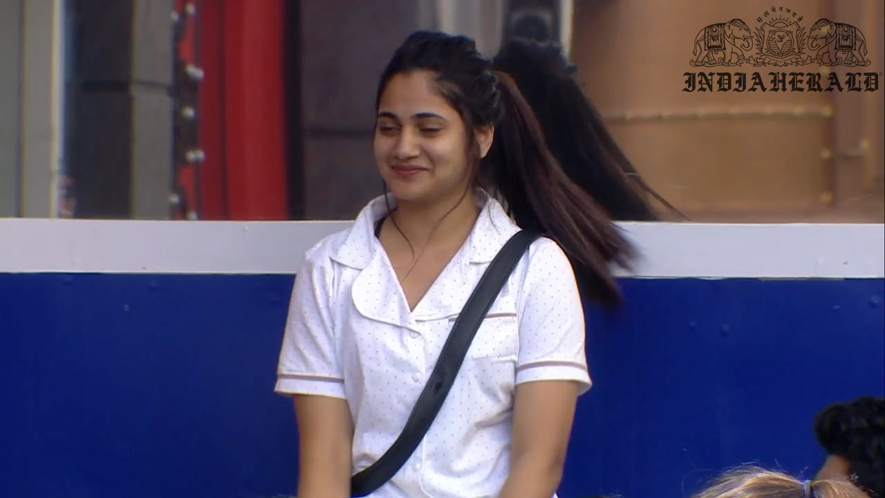 Bigg Boss Tamil Season 3 Day 6 Stills Set 2