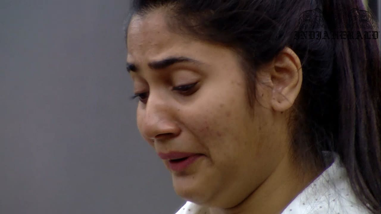 Bigg Boss Tamil Season 3 Day 6 Stills Set 2