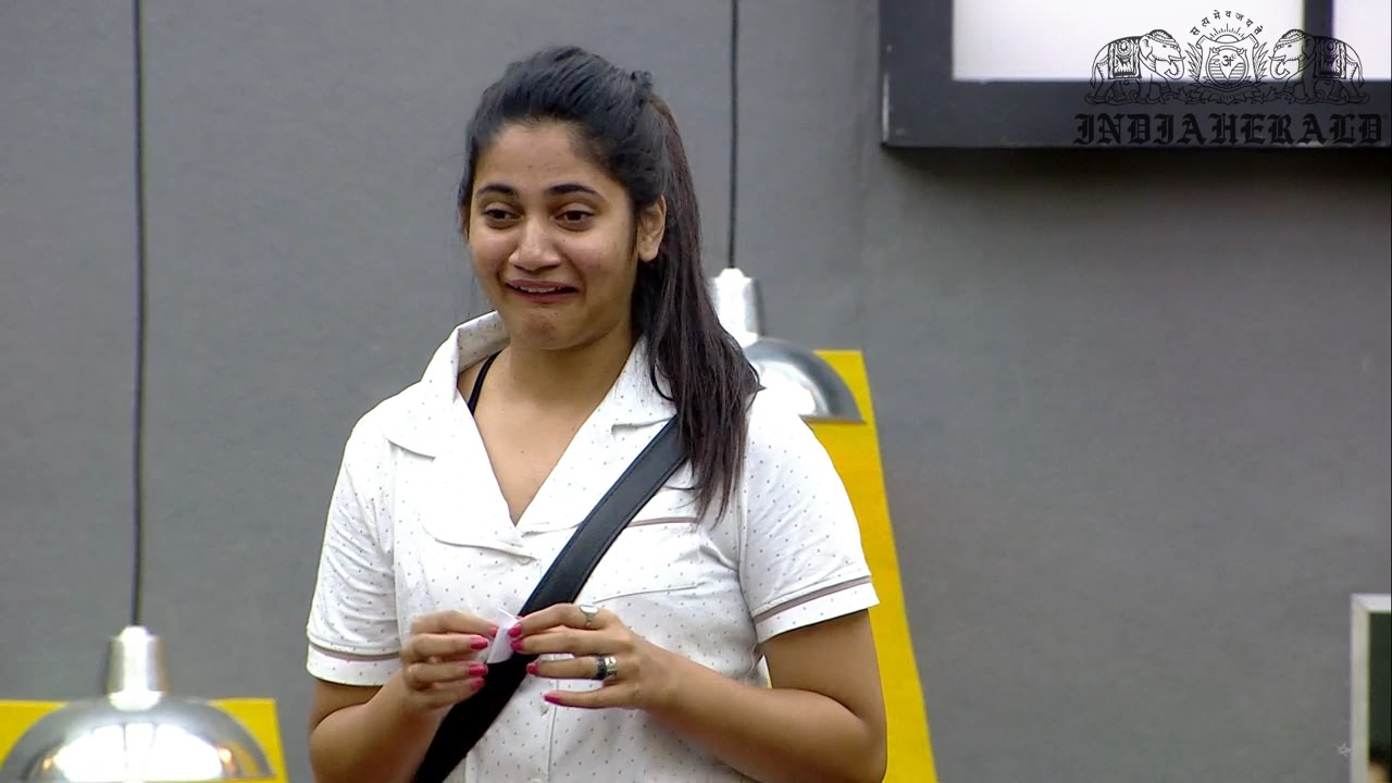 Bigg Boss Tamil Season 3 Day 6 Stills Set 3