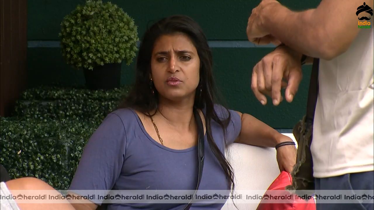 Bigg Boss Tamil Season 3 Day 60 Hot Stills Set 1