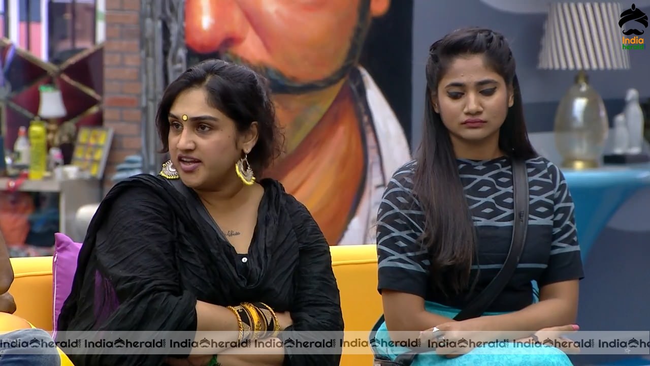 Bigg Boss Tamil Season 3 Day 60 Hot Stills Set 2