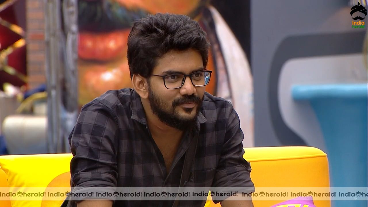 Bigg Boss Tamil Season 3 Day 63 Hot Stills Set 2