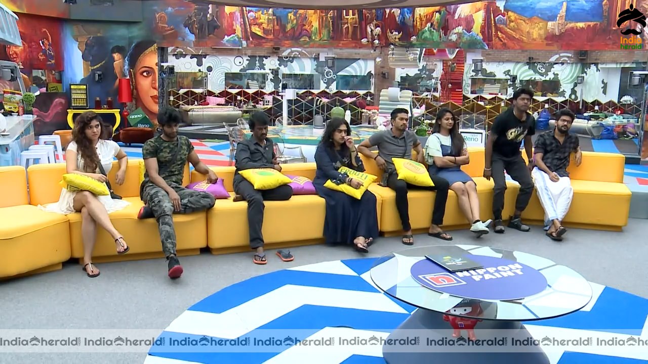 Bigg Boss Tamil Season 3 Day 64 Hot Stills Set 1