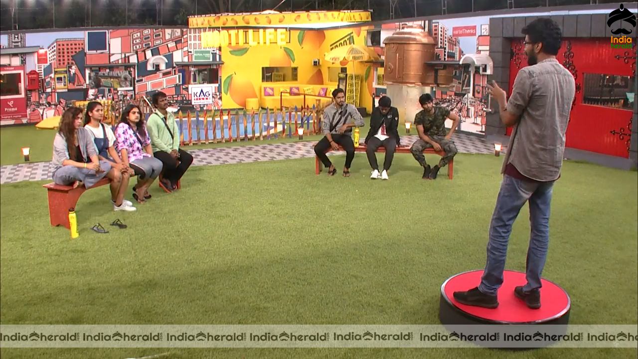Bigg Boss Tamil Season 3 Day 64 Hot Stills Set 3