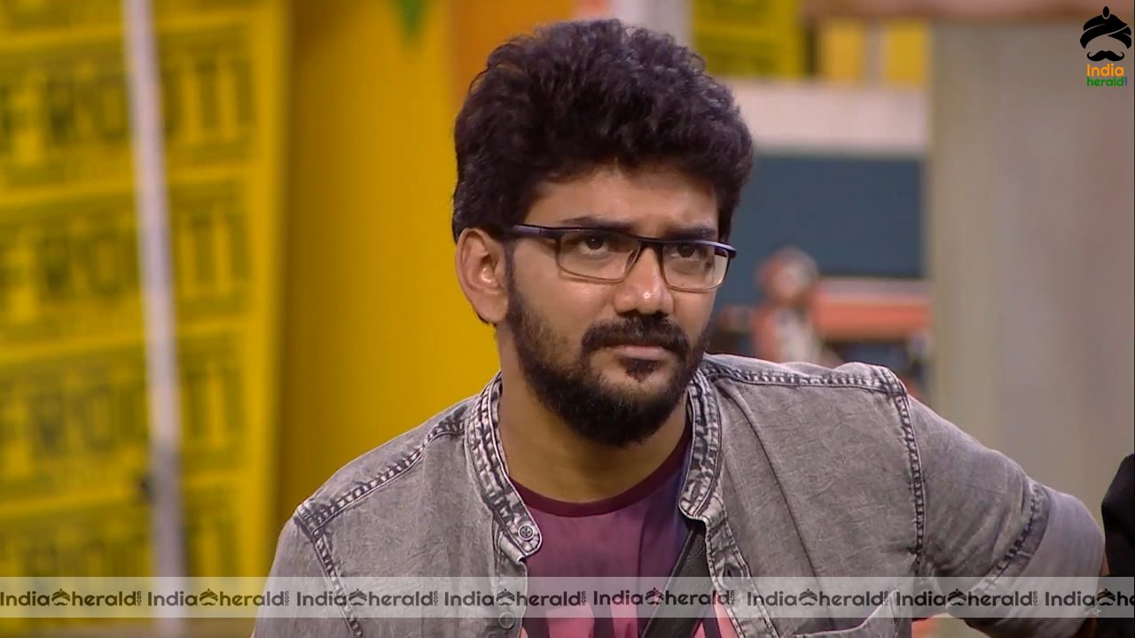 Bigg Boss Tamil Season 3 Day 64 Hot Stills Set 3