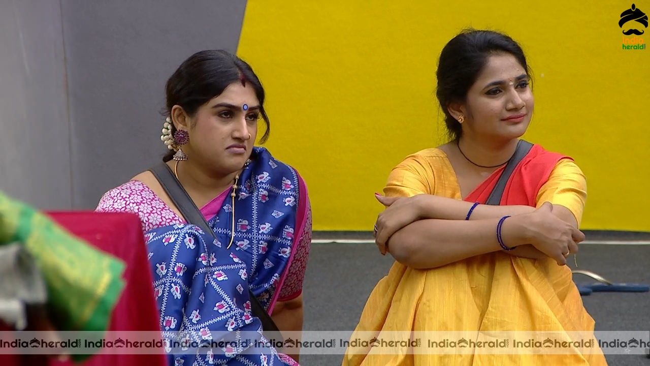 Bigg Boss Tamil Season 3 Day 65 Hot Stills Set 3