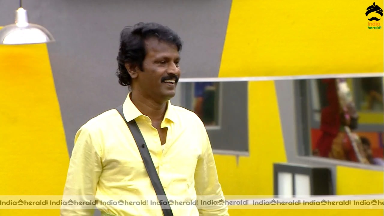 Bigg Boss Tamil Season 3 Day 66 Hot Stills Set 3