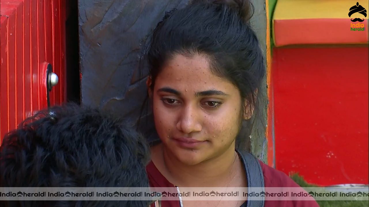 Bigg Boss Tamil Season 3 Day 68 Hot Stills Set 1
