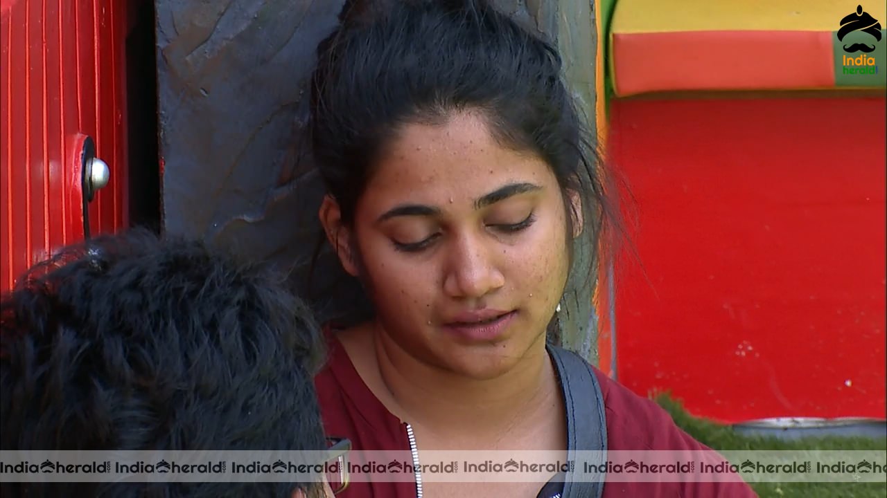 Bigg Boss Tamil Season 3 Day 68 Hot Stills Set 1