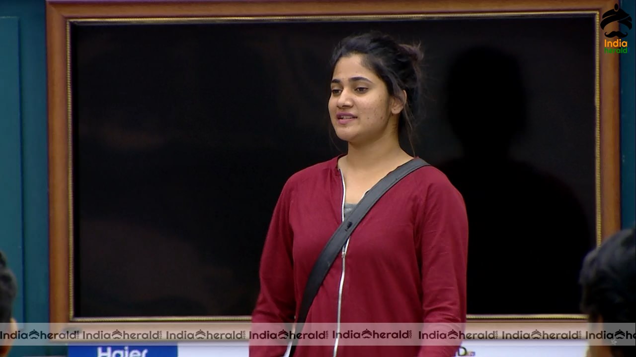 Bigg Boss Tamil Season 3 Day 68 Hot Stills Set 2