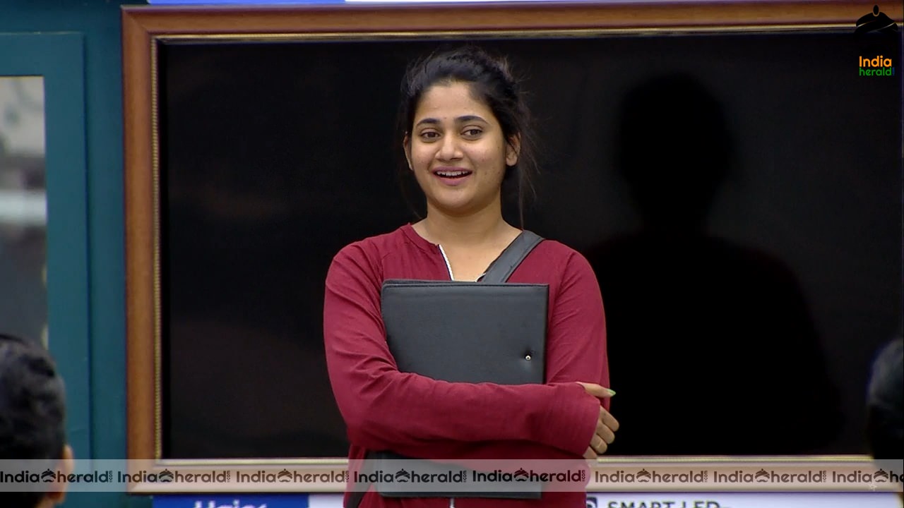 Bigg Boss Tamil Season 3 Day 68 Hot Stills Set 2