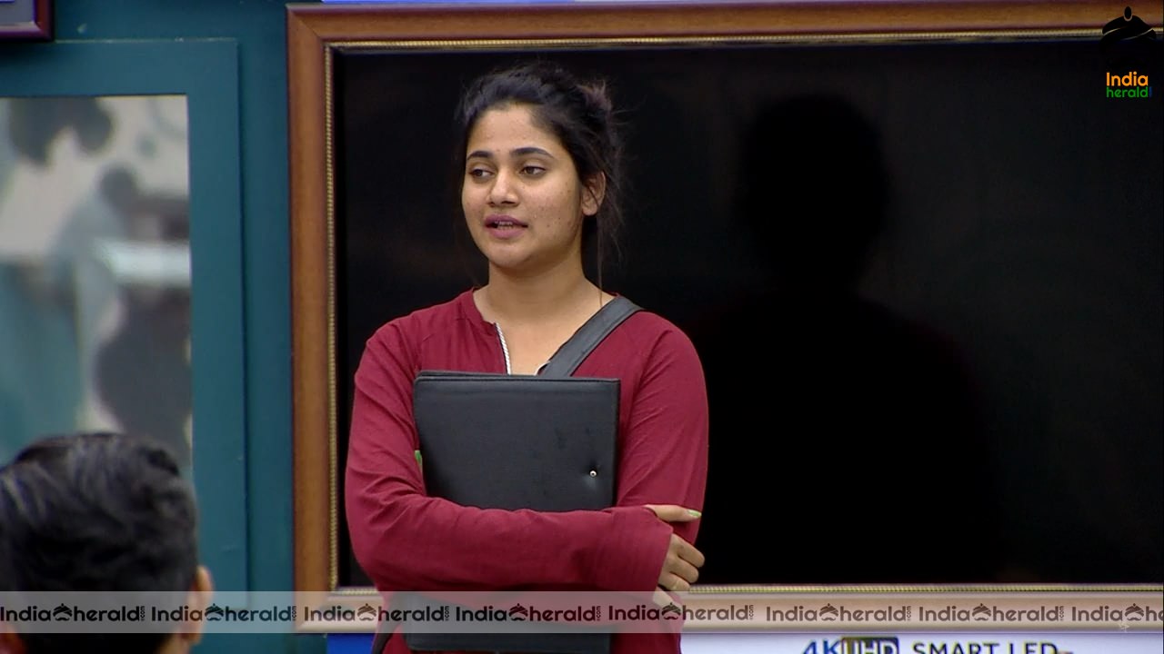 Bigg Boss Tamil Season 3 Day 68 Hot Stills Set 2