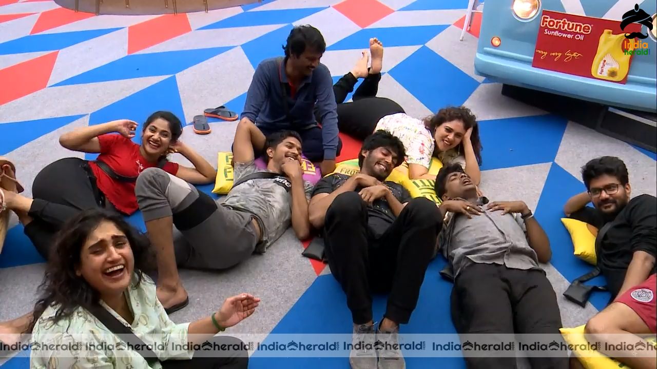 Bigg Boss Tamil Season 3 Day 68 Hot Stills Set 3