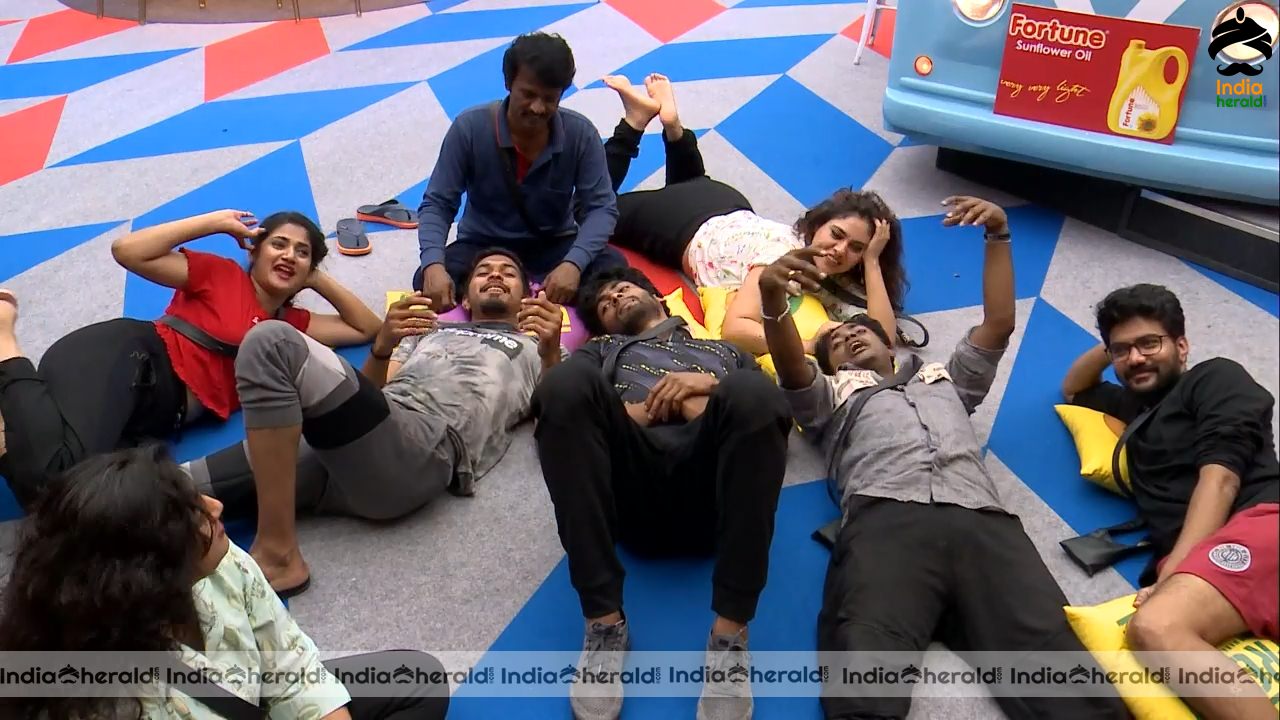 Bigg Boss Tamil Season 3 Day 68 Hot Stills Set 3